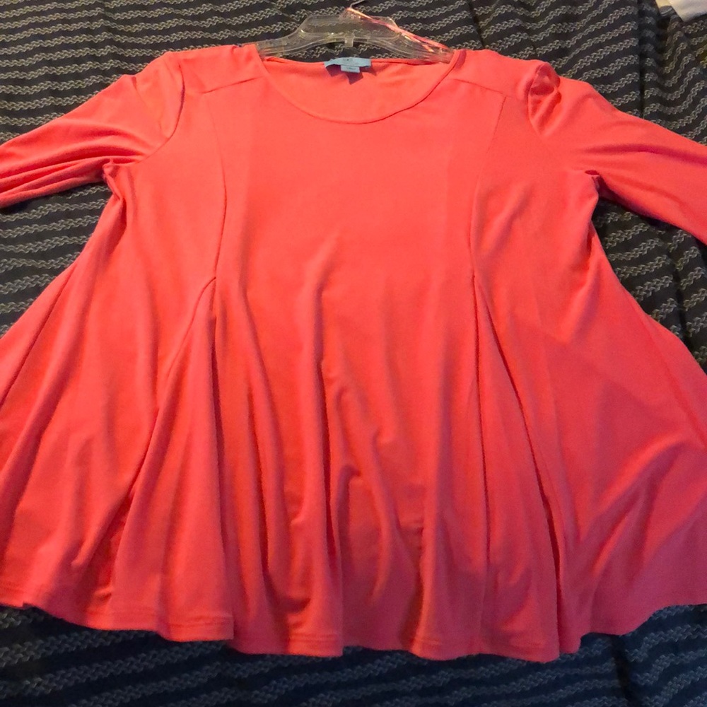CeCe coral top - Picture 5 of 5